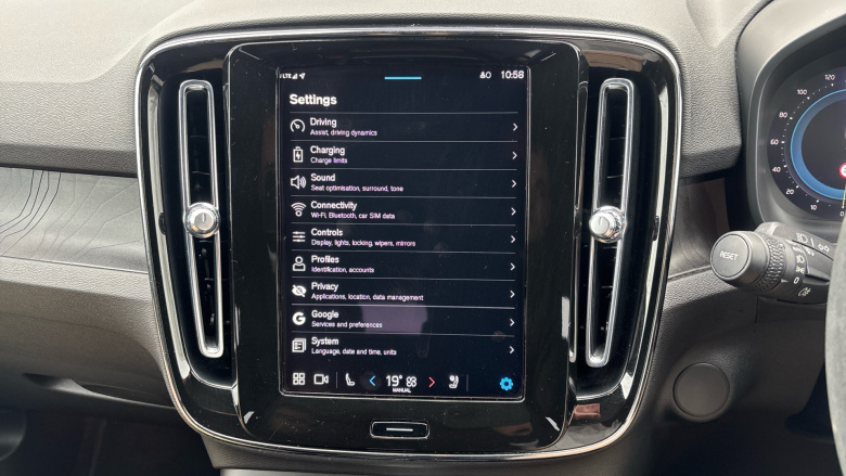 Volvo Xc40 170kW Recharge Ultimate 69kWh 5dr Auto Electric Estate